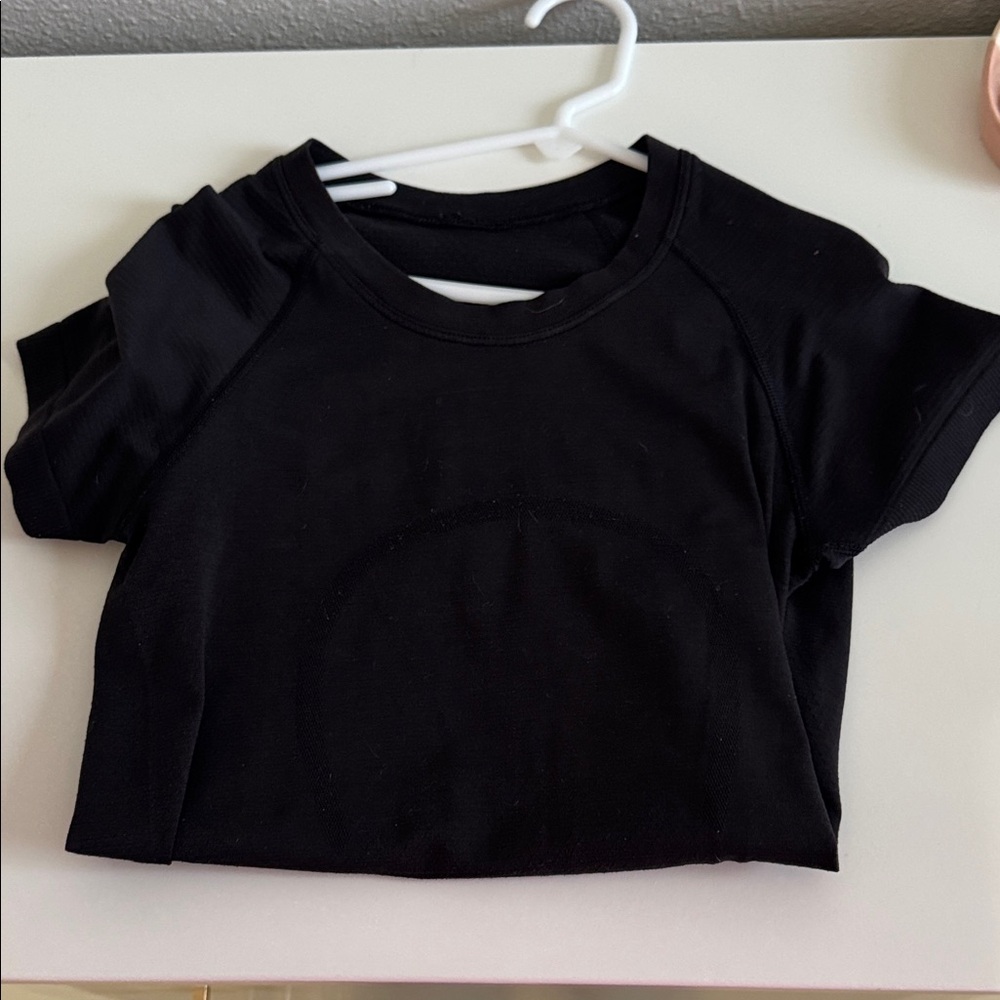 Lululemon black full length swiftly tech